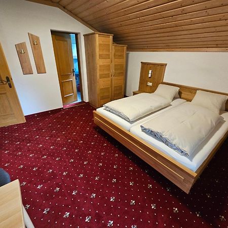 Pension Appartement Ambrosi Heiligenblut Eksteriør bilde