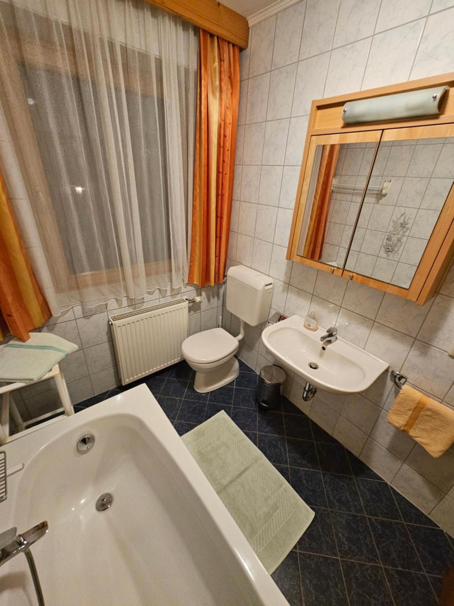Pension Appartement Ambrosi Heiligenblut Eksteriør bilde